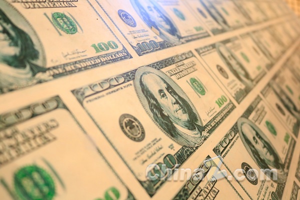 捷克"曙光投资基金"瞄准AI与国防：首轮投资敲定三大科技新星